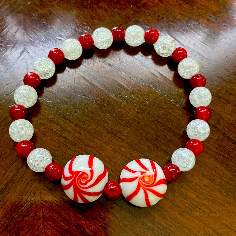 Handmade red white old fashioned peppermint bracelet